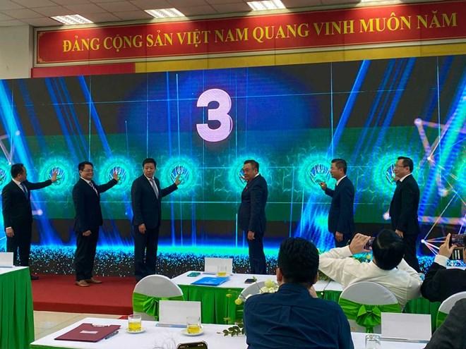 Hà Nội khai trương hệ thống vé điện tử liên thông trên 14 tuyến buýt